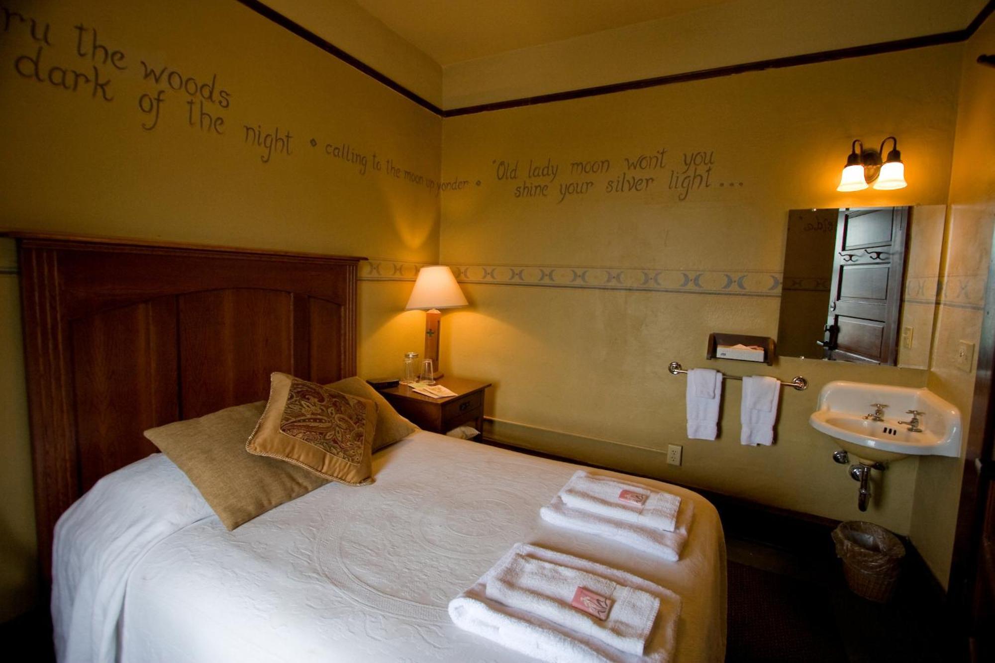 Mcmenamins White Eagle Rock & Roll Hotel Πόρτλαντ Εξωτερικό φωτογραφία