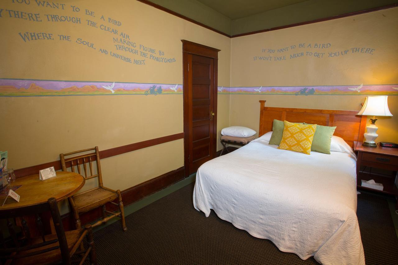 Mcmenamins White Eagle Rock & Roll Hotel Πόρτλαντ Εξωτερικό φωτογραφία