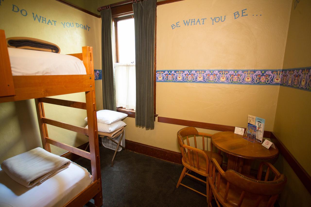 Mcmenamins White Eagle Rock & Roll Hotel Πόρτλαντ Εξωτερικό φωτογραφία